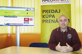 Profesionálny realitný maklér  Roman<br><strong>Pavlíček</strong> 