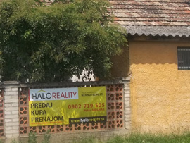 Recenzie, realitná kancelária HALO reality - Reklamné plachty na domy, objekty, pozemky