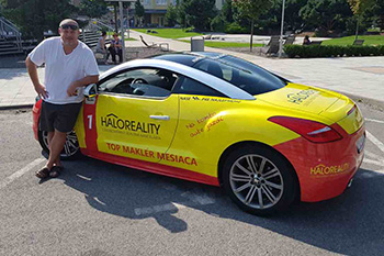 Recenzie, realitná kancelária HALO reality - Auto pre najlepšieho makléra