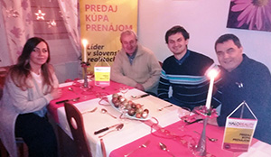Recenzie, realitná kancelária HALO reality - Vianočné stretnutie pobočky Košice