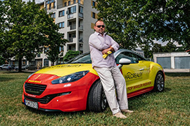 Recenzie, realitná kancelária HALO reality - Auto pre najlepšieho makléra marec