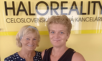 Spokojní klienti HALO reality | Spokojnosť s maklérom z Prievidze