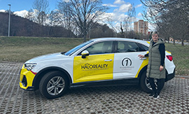 Recenzie, realitná kancelária HALO reality - Auto pre najlepšieho makléra mesiaca február