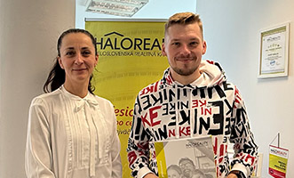 Recenzie, realitná kancelária HALO reality - Spokojnosť s maklérkou z Partizánskeho