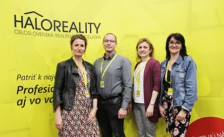 Kolektív realitnej kancelárie HALO reality - pobočka Senec