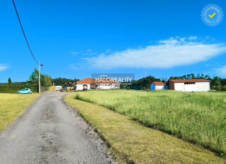 Predaj, rekreačný pozemok Stupava, 3.697 m2 (cena 63 €/m2) - ZNÍŽENÁ CENA - EXKLUZÍVNE HALO REALITY
