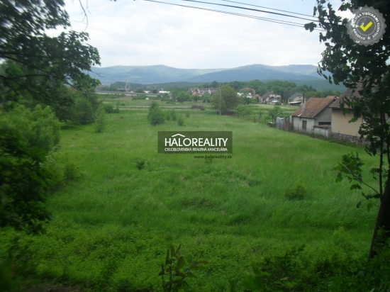 Predaj, pozemok pre rodinný dom   2466 m2 Nováky