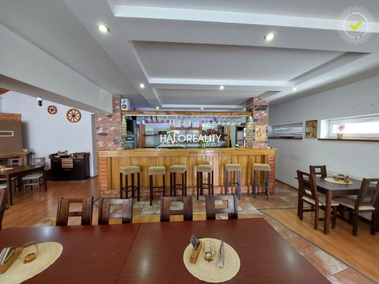 Predaj, reštaurácia Bystričany, pozemok 884 m2 - EXKLUZÍVNE HALO REALITY