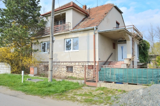 REZERVOVANÉ - Predaj, rodinný dom Sekule - EXKLUZÍVNE HALO REALITY