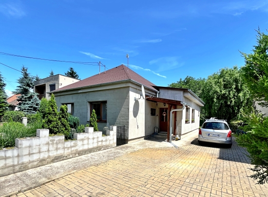 Predaj, rodinný dom Nová Ves nad Žitavou, 5 izieb, 2 kuchyne, 2 kúpeľne, krásny pozemok - EXKLUZÍVNE HALO REALITY