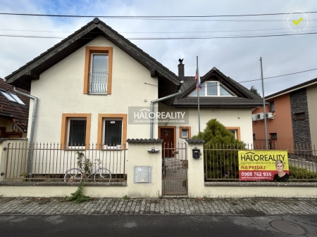 Predaj, rodinný dom Prievidza - EXKLUZÍVNE HALO REALITY
