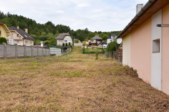 Predaj, pozemok pre rodinný dom   1591 m2 Dolné Vestenice