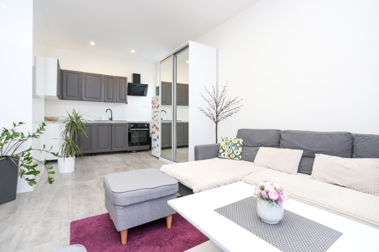 Prenájom, dvojizbový byt Považská Bystrica, Lánska - EXKLUZÍVNE HALO REALITY