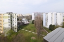 HALO reality | REZERVOVANÉ - Predaj, trojizbový byt Bratislava Petržalka - EXKLUZÍVNE HALO REALITY