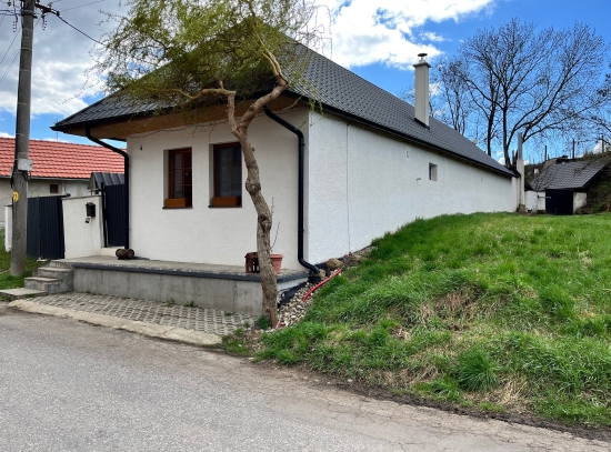Predaj, rodinný dom Starý Tekov - EXKLUZÍVNE HALO REALITY