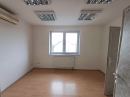 HALO reality | Predaj, administratívny priestor Bratislava Nové Mesto, Rožňavská, spolu tri veľkometrážne byty, päť krát kancelária al.  garsonka - ZNÍŽENÁ CENA - EXKLUZÍVNE HALO REALITY