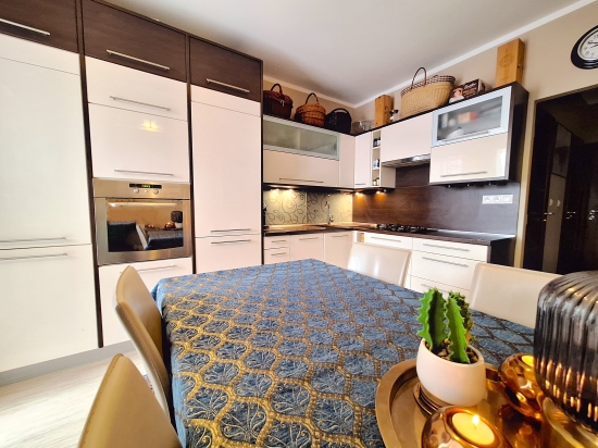 Predaj, štvorizbový byt Bratislava Karlova Ves, Dlhé diely