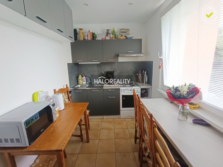 Predaj, trojizbový byt Detva