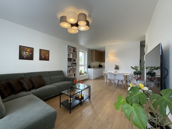 Prenájom, dvojizbový byt Banská Bystrica, Centrum, Petelenova - NOVOSTAVBA