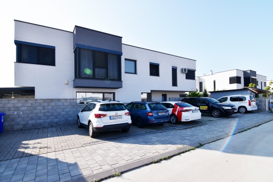 Predaj, rodinný dom Rovinka - NOVOSTAVBA - EXKLUZÍVNE HALO REALITY