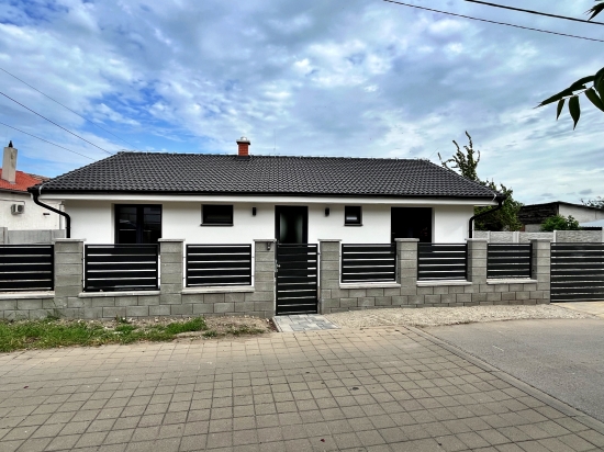 Predaj, rodinný dom Jur nad Hronom, murovaný nízkoenergetický RD dokončený na kľúč  - NOVOSTAVBA - EXKLUZÍVNE HALO REALITY