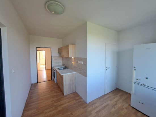 Prenájom, trojizbový byt Trnava, ul. A.  Kubinu