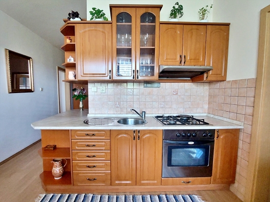 Predaj, trojizbový byt Levice