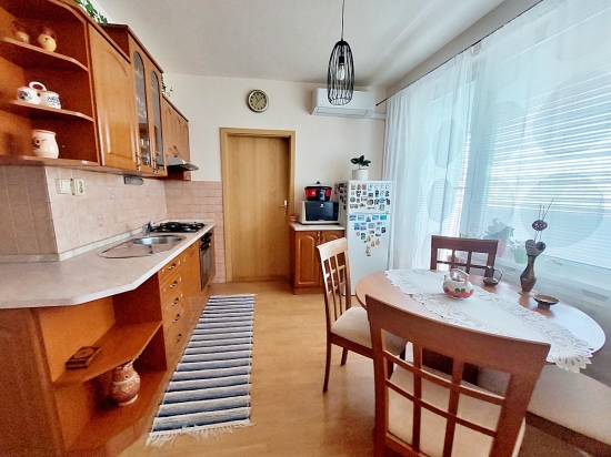 Predaj, trojizbový byt Levice