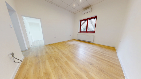 Prenájom, kancelársky priestor Rimavská Sobota, Bélu Bartóka - CENTRUM - EXKLUZÍVNE HALO REALITY