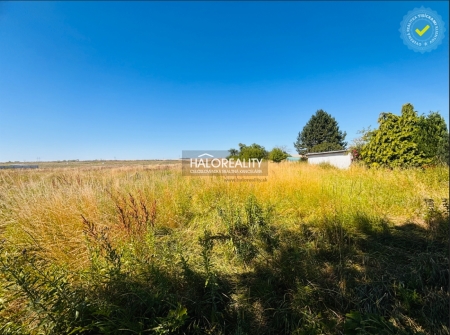 Predaj, pozemok pre rodinný dom   1115 m2 Horná Krupá - EXKLUZÍVNE HALO REALIT...