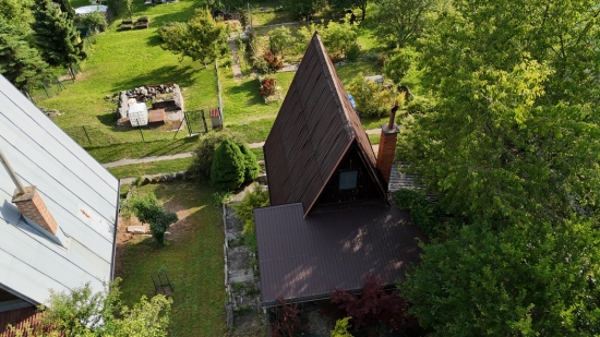 Predaj, záhradná chata Krupina, s EXTRA parcelou 767m - EXKLUZÍVNE HALO REALITY
