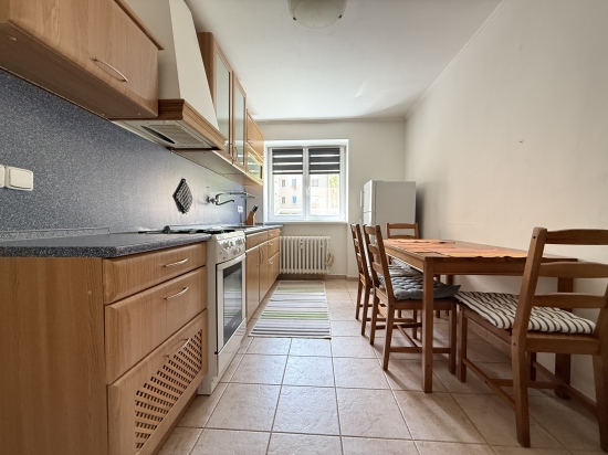 Prenájom, jednoizbový byt Prievidza, B. Björnsona, 50 m2, voľný ihneď - EXKLUZÍVNE HALO REALITY