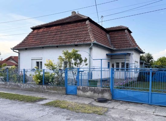 Predaj, rodinný dom Okoličná na Ostrove - EXKLUZÍVNE HALO REALITY