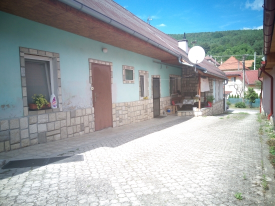 Predaj, rodinný dom Nitrianske Sučany - EXKLUZÍVNE HALO REALITY