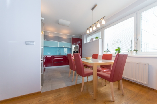 Prenájom, trojizbový byt Bratislava Nové Mesto, Stromová