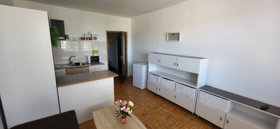 Prenájom, garsónka Žiar nad Hronom, pri plavárni