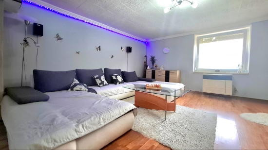 Predaj, rodinný dom Tôň