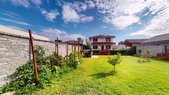 Predaj, pozemok pre rodinný dom   238 m2 Sekule - EXKLUZÍVNE HALO REALITY