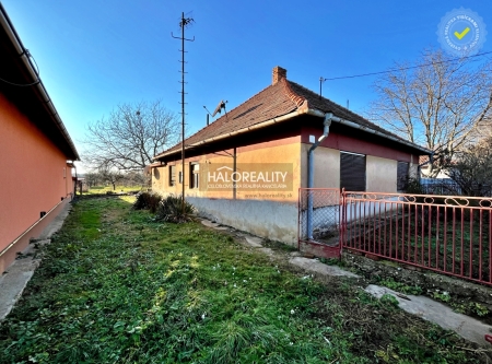 Predaj, rodinný dom Ondrejovce, pripravený na rekonštrukciu, s priestranným po...