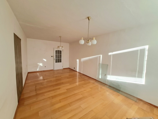 Predaj, jednoizbový byt Žiar nad Hronom, s lodžiou, veľkometrážny - EXKLUZÍVNE HALO REALITY
