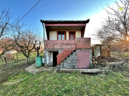 Predaj, chata Farná, s krásnym pozemkom, čiastočne zrekonštruovaná - EXKLUZÍVN...