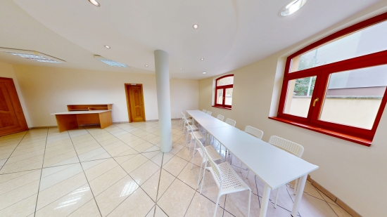 Prenájom, polyfunkcia/obchodné priestory Žiar nad Hronom - EXKLUZÍVNE HALO REALITY