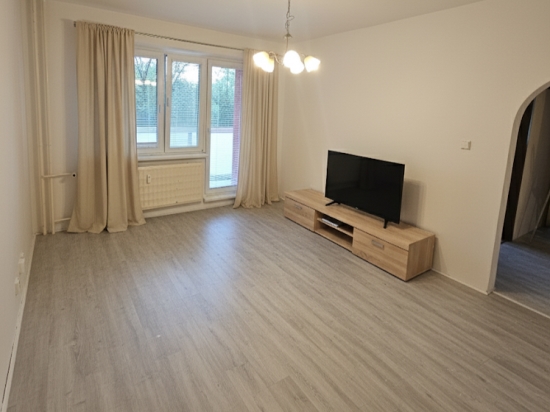Prenájom, trojizbový byt Považská Bystrica, Rozkvet
