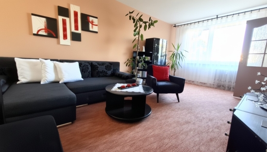 Predaj, dvojizbový byt Trnava, 62 m2, Hospodárska ul. - EXKLUZÍVNE HALO REALITY