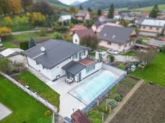 Predaj, rodinný dom s bazénom Domaniža - EXKLUZÍVNE HALO REALITY