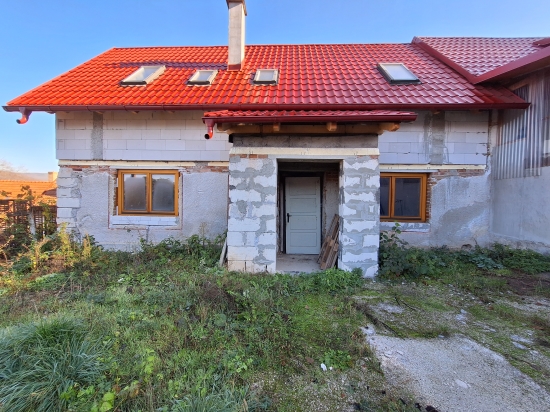 Predaj, rodinný dom Nitrica - EXKLUZÍVNE HALO REALITY