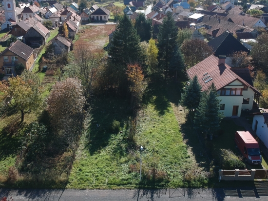 Predaj, pozemok pre rodinný dom   751 m2 Liptovský Peter, Za Kostolom - EXKLUZÍVNE HALO REALITY