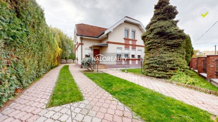 Predaj, rodinný dom Kostolné Kračany - EXKLUZÍVNE HALO REALITY Predaj, rodinný dom Kostolné Kračany - EXKLUZÍVNE HALO REALITY