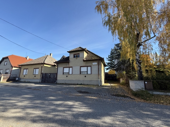 Predaj, komerčný objekt Skačany, +2 x rodinný dom - EXKLUZÍVNE HALO REALITY