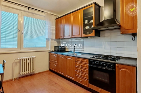 Predaj, trojizbový byt Bratislava Devínska Nová Ves, Jána Smreka